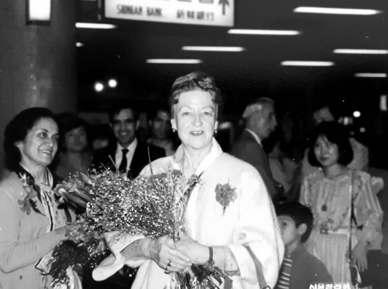 Ruhiyyih-Khannum and Violette Nakhjavani welcomed at Kimpo airport. Korea, 1984